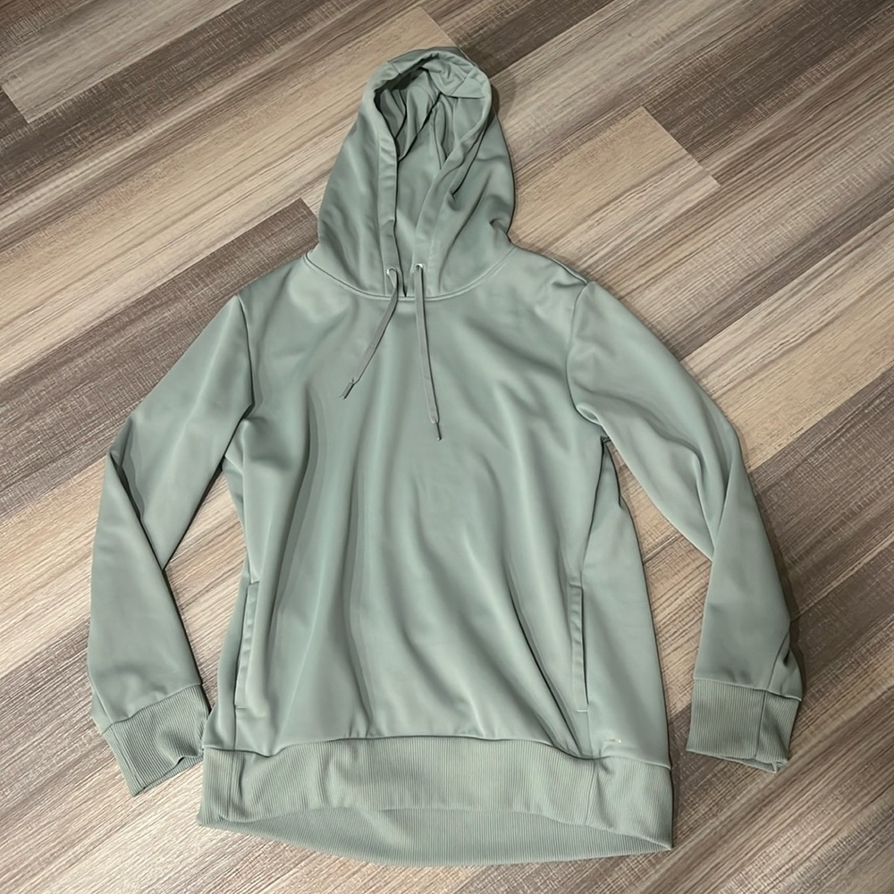 Pull over hoodie